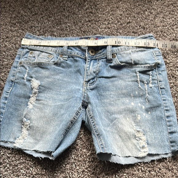 Angels Women's Distressed Blue Denim Shorts Size 7 - Picture 6 of 11